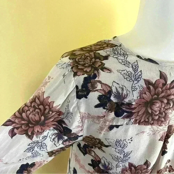 Free People Floral Rayon Cross Strap Bell Sleeve Shift Tunic Blouse Size XS - Picture 11 of 16